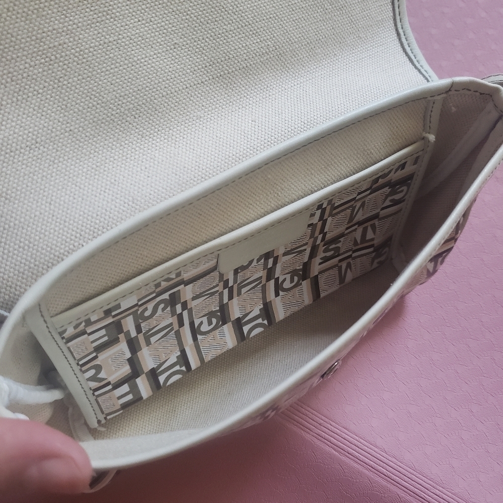 Salvatore Ferragamo Gancini Monogram Logo Shoulder Bag Purse with COA Y2K - Picture 7 of 14